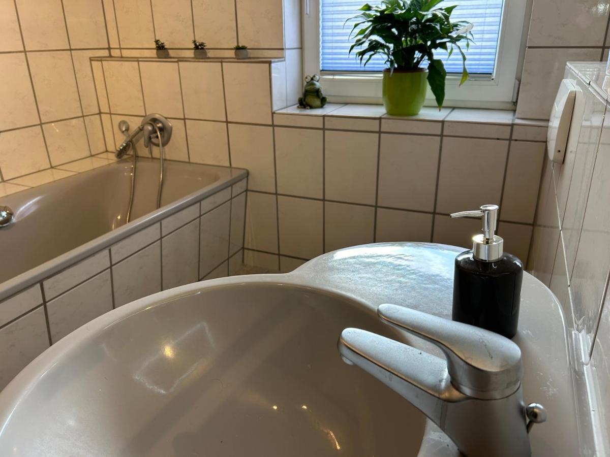 Pension Hotel Leinefelde Am Bahnhof Экстерьер фото